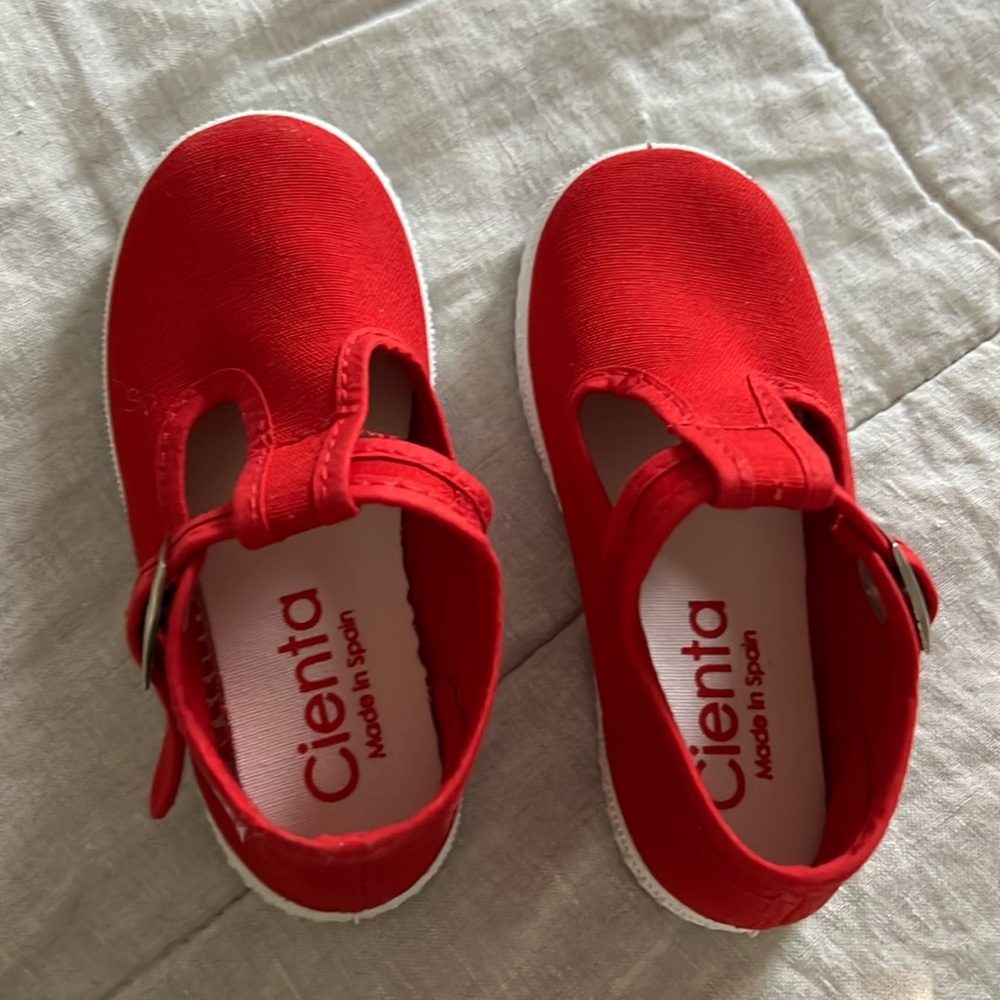 Cienta Toddler Sneakers